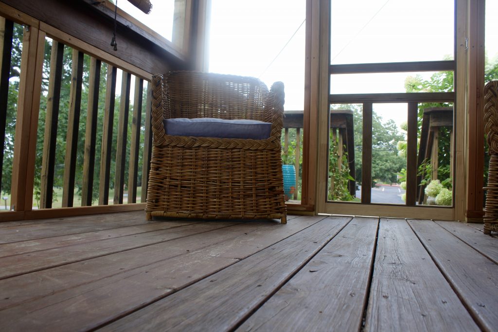 Screened in porch via Life on Shady Lane blog
