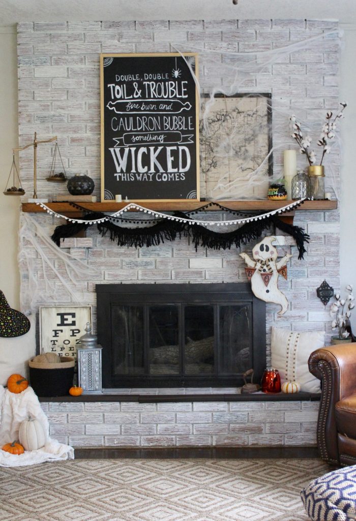 A Halloween Themed Fireplace