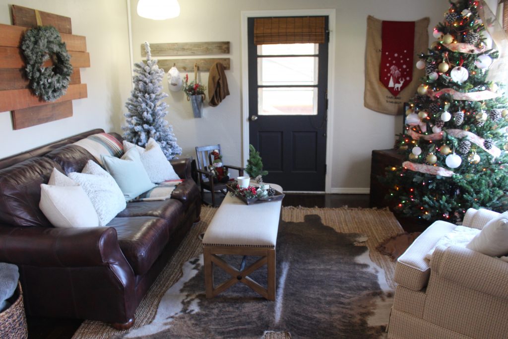 Cozy farmhouse Christmas living room via Life on Shady Lane blog