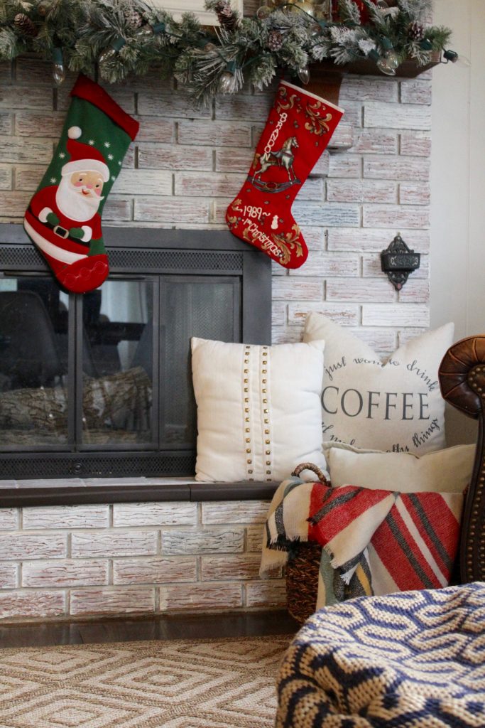 Modern Farmhouse Christmas Dining + Hearth Room via Life on Shady Lane blog