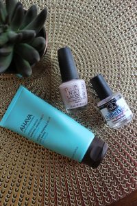 Favorite Beauty Basics via Life on Shady Lane blog