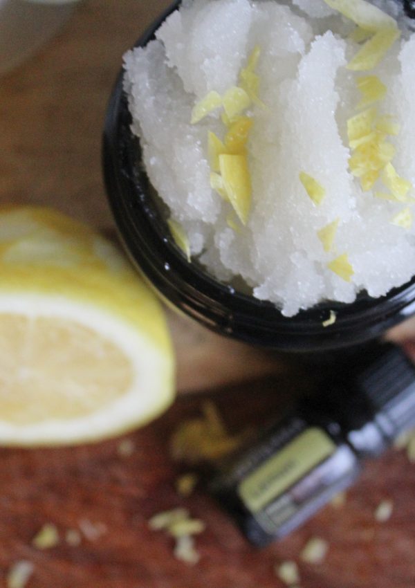 DIY Coconut Oil + Lemon Sugar Scrub