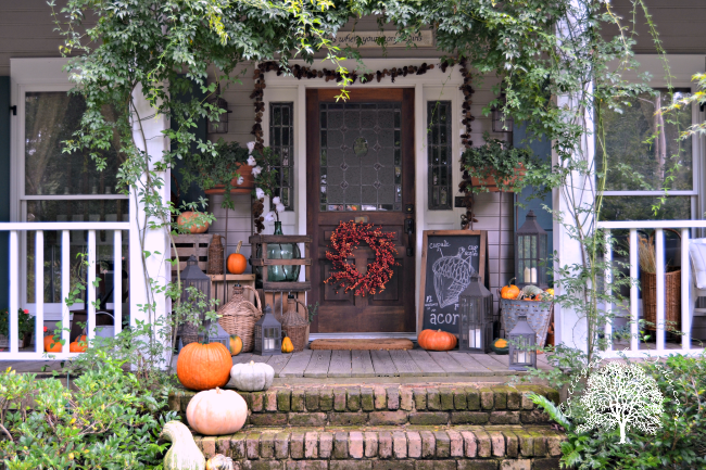 Inspiring Fall Porches - a roundup complete with traditional and non-traditional autumn colors, so there's something for everyone! 