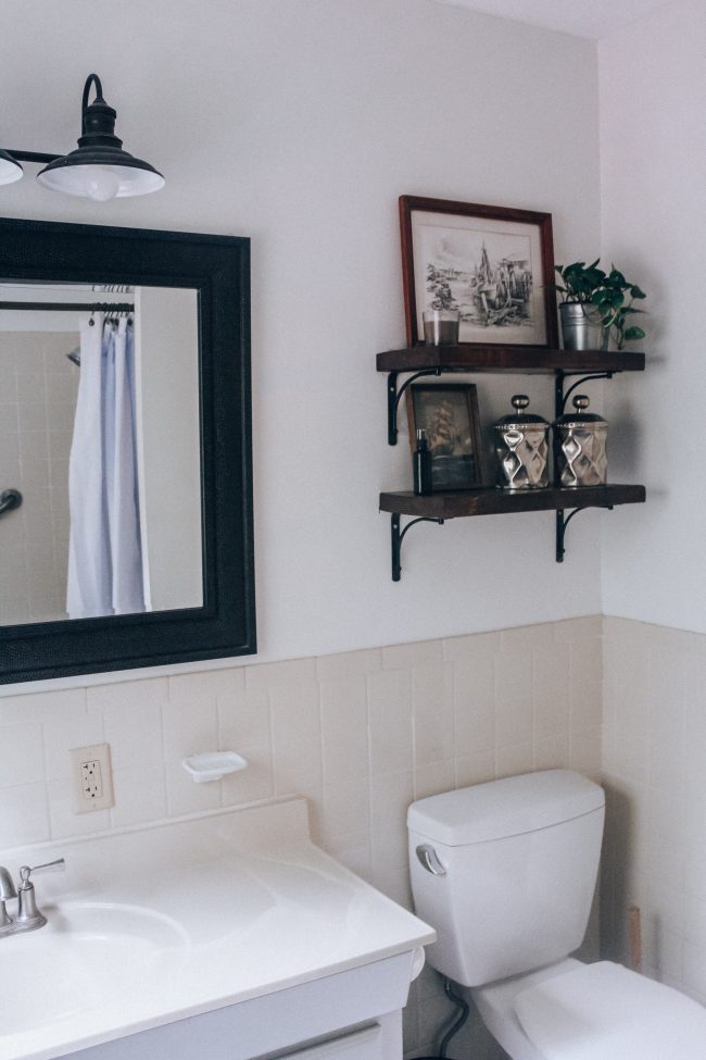 Quick Bathroom Makeover || Open Shelves, White Bathroom, Black and White Stenciled Tile Floor