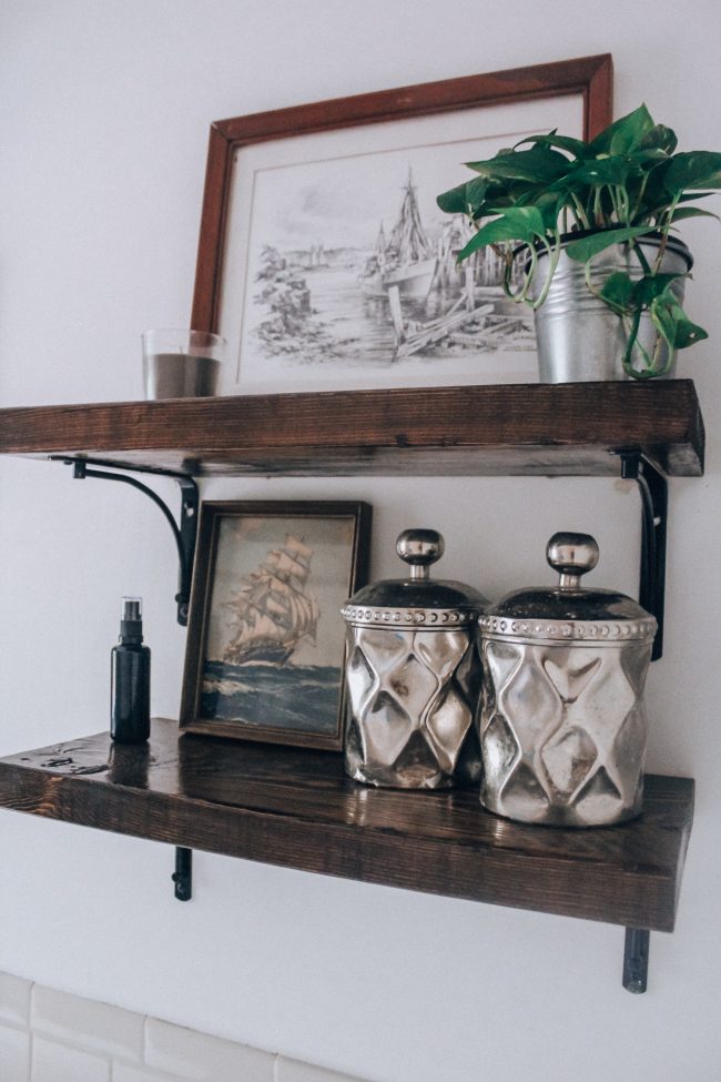 Quick Bathroom Makeover || Open Shelves, White Bathroom, Black and White Stenciled Tile Floor