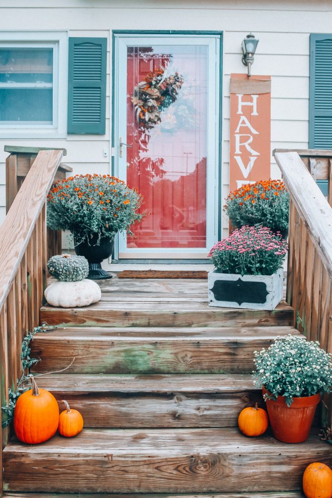 Fall front porch with pumpkins and mums, fall front door wreath, how to decorate a front porch for Fall