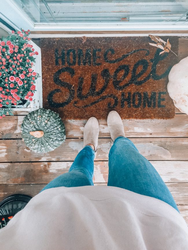 Fall front porch with pumpkins and mums, fall front door wreath, how to decorate a front porch for Fall