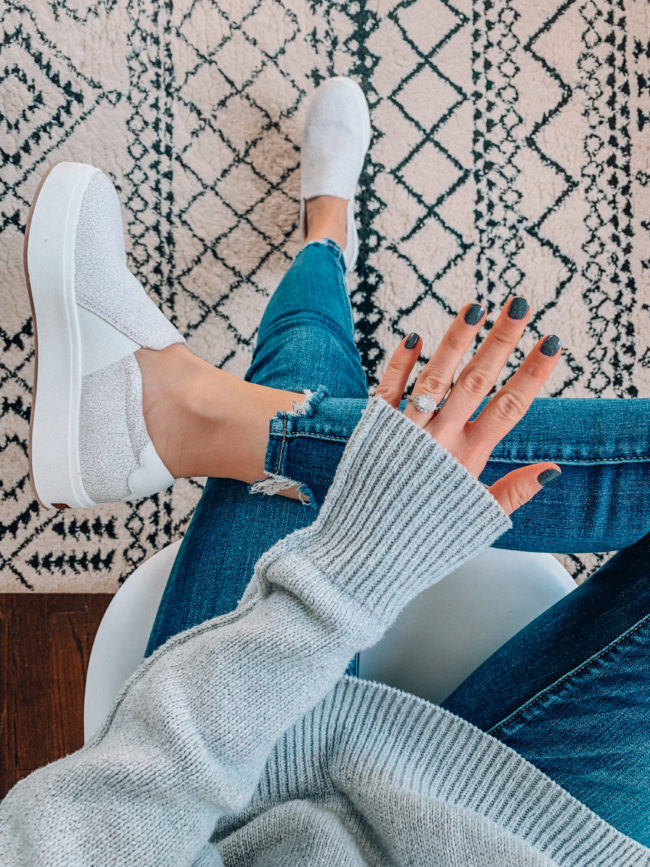 10 pairs of shoes you NEED in your closet for spring and summer | Kansas City life, home, and style blogger Megan Wilson shares spring and summer shoes - all from DSW! Sandals, mules, sneakers, and wedges - there's something for every outfit you have planned for spring and summer!