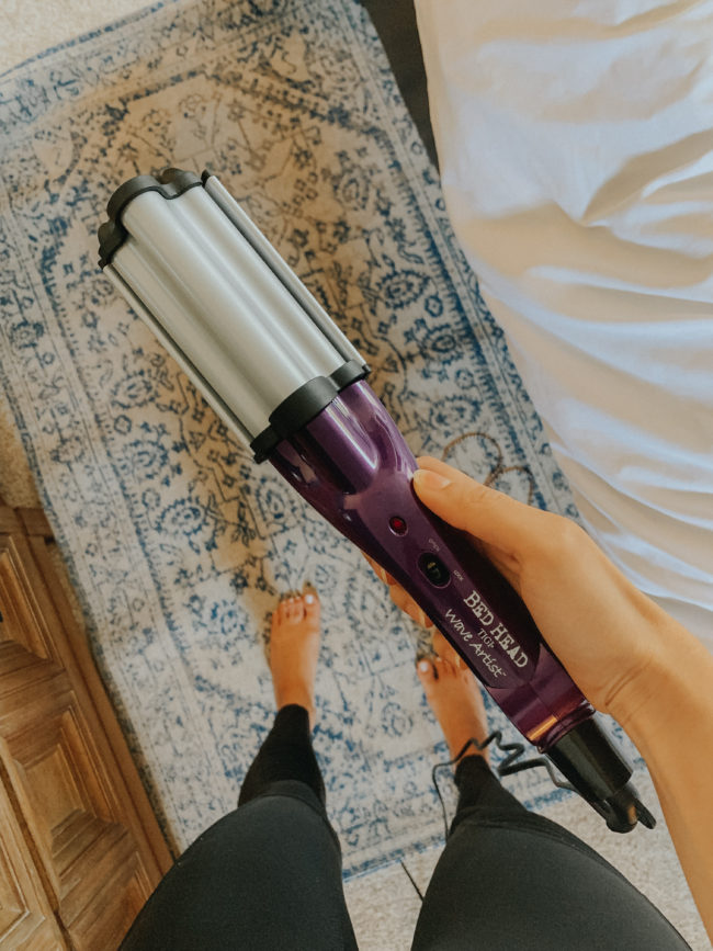 Hair Waver || My current favorites from the month of AUGUST || Kansas City life, home, and style blogger Megan Wilson shares some of her favorite beauty products, clothing, etc. from the month of August