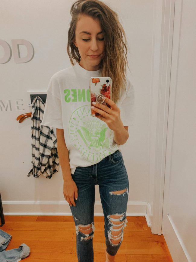 Casual fall looks from American Eagle! || Everyday casual outfits for fall || Kansas City life, home, and style blogger Megan Wilson shares an AE try-on