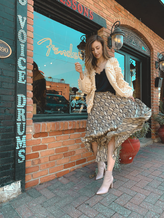 5 Ways to Wear a Snakeskin Print Skirt this Fall || Kansas City life, home, and style blogger Megan Wilson shares 5 different ways to wear a snakeskin skirt for fall