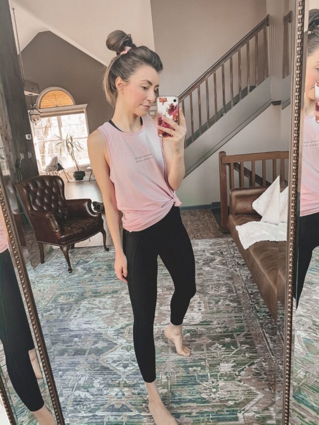 Black leggings and pink tank top || Cute workout clothes (and the perfect jacket to wear over them this winter!) || Kansas City life, home, and style blogger Megan Wilson shares her picks