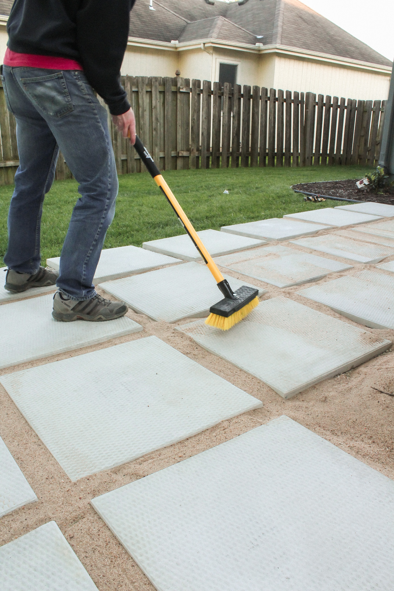 Diy Patio With Grass Between Pavers And A Fire Pit - Diy Paver Patio On Grass