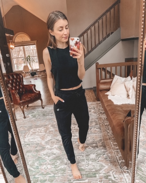 black joggers and cropped black shirt, athleisure | Kansas City life, home, and style blogger Megan Wilson shares her June Instagram Roundup