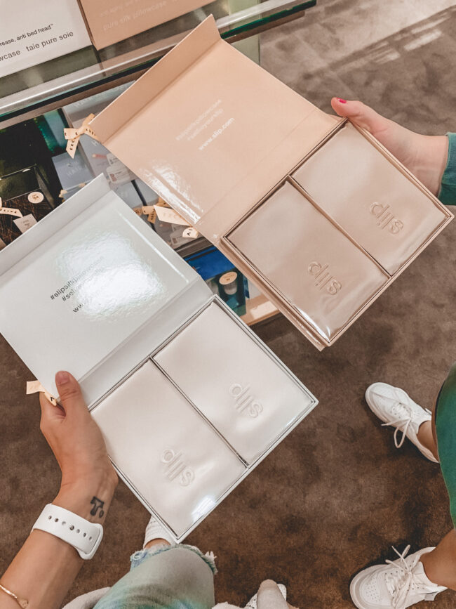 silk pillowcases | Nordstrom Anniversary Sale 2020 try-on haul and shopping guide | @shadylaneblog